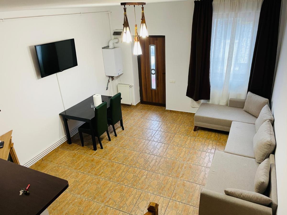 Apartamento Casa cu Balcon Braşov Exterior foto
