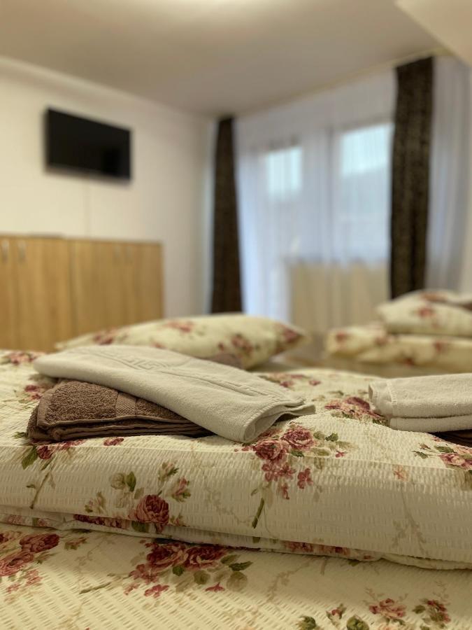 Apartamento Casa cu Balcon Braşov Exterior foto